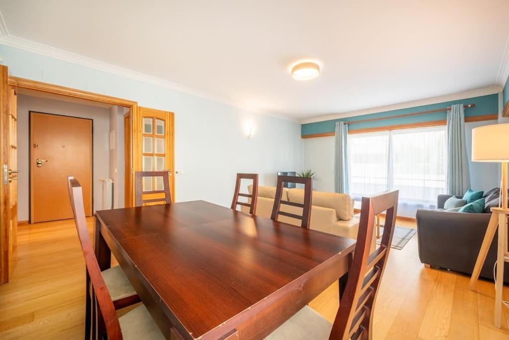 Sunny With Very Spacious Terrace Appartement *