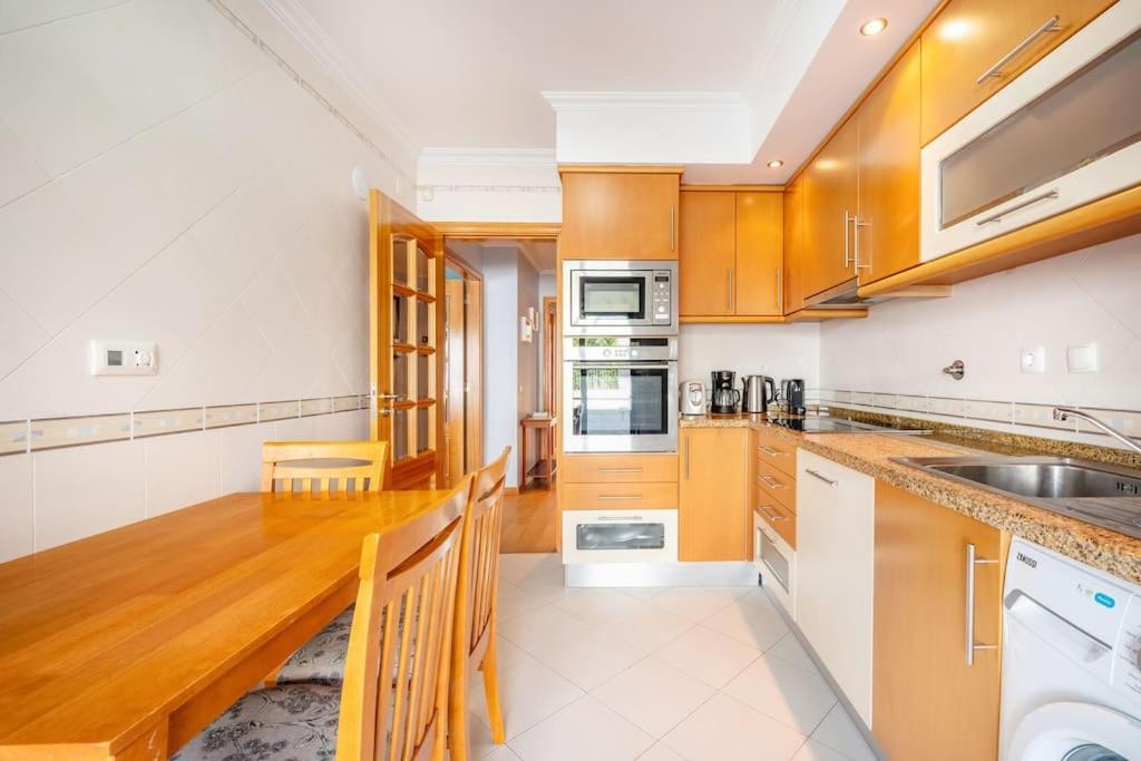 Sunny With Very Spacious Terrace Appartement *