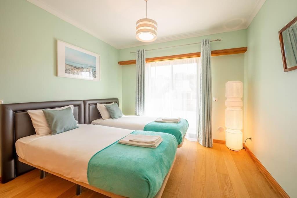 Appartement Sunny With Very Spacious Terrace